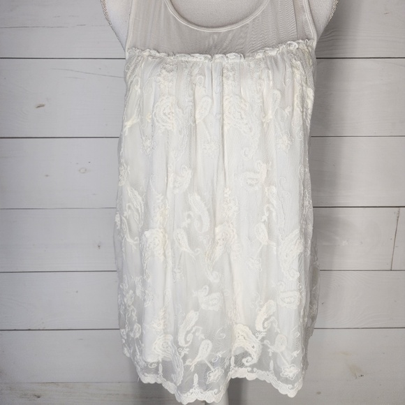 Ember White Lace Sleeveless Boho Top- Flowy Blouse Women's SMALL - Picture 2 of 10